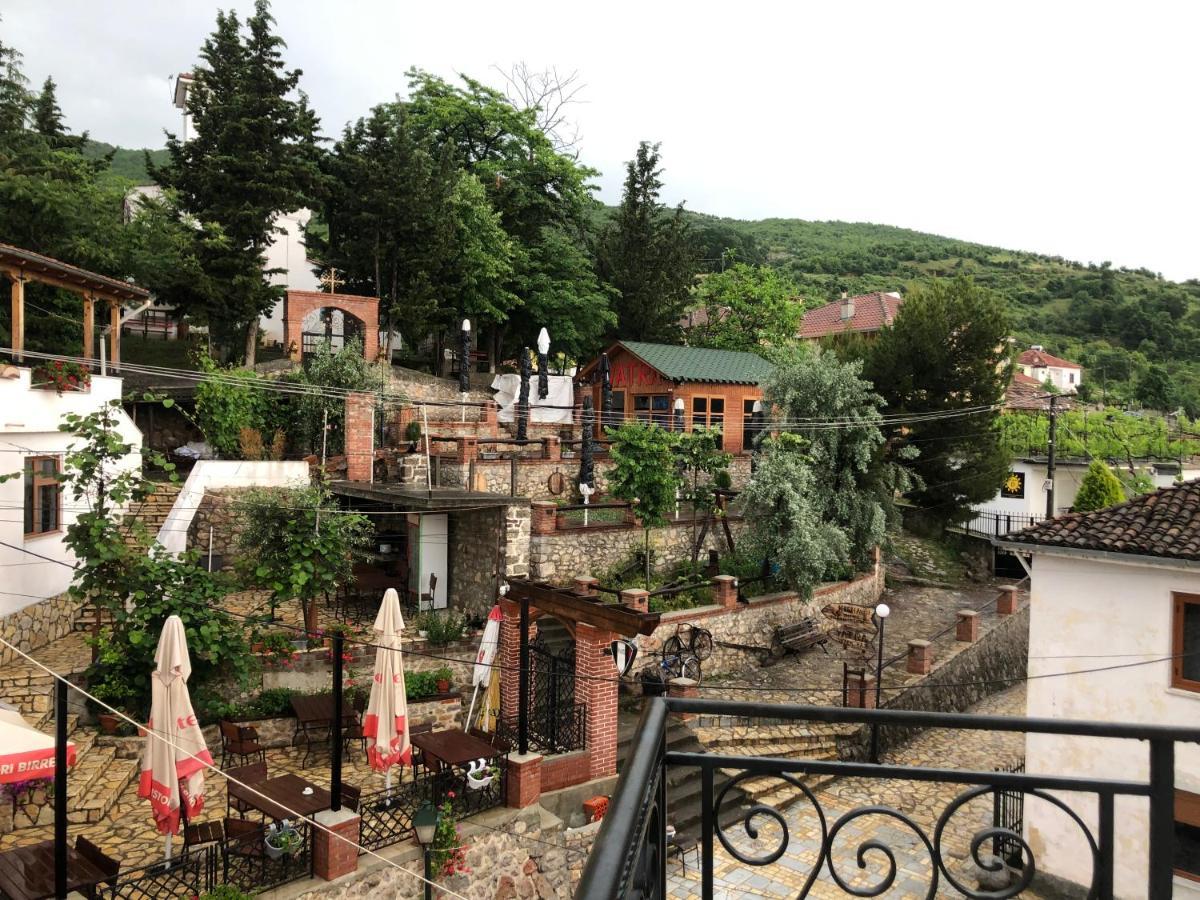 Vila Ilo Tushemisht Buitenkant foto