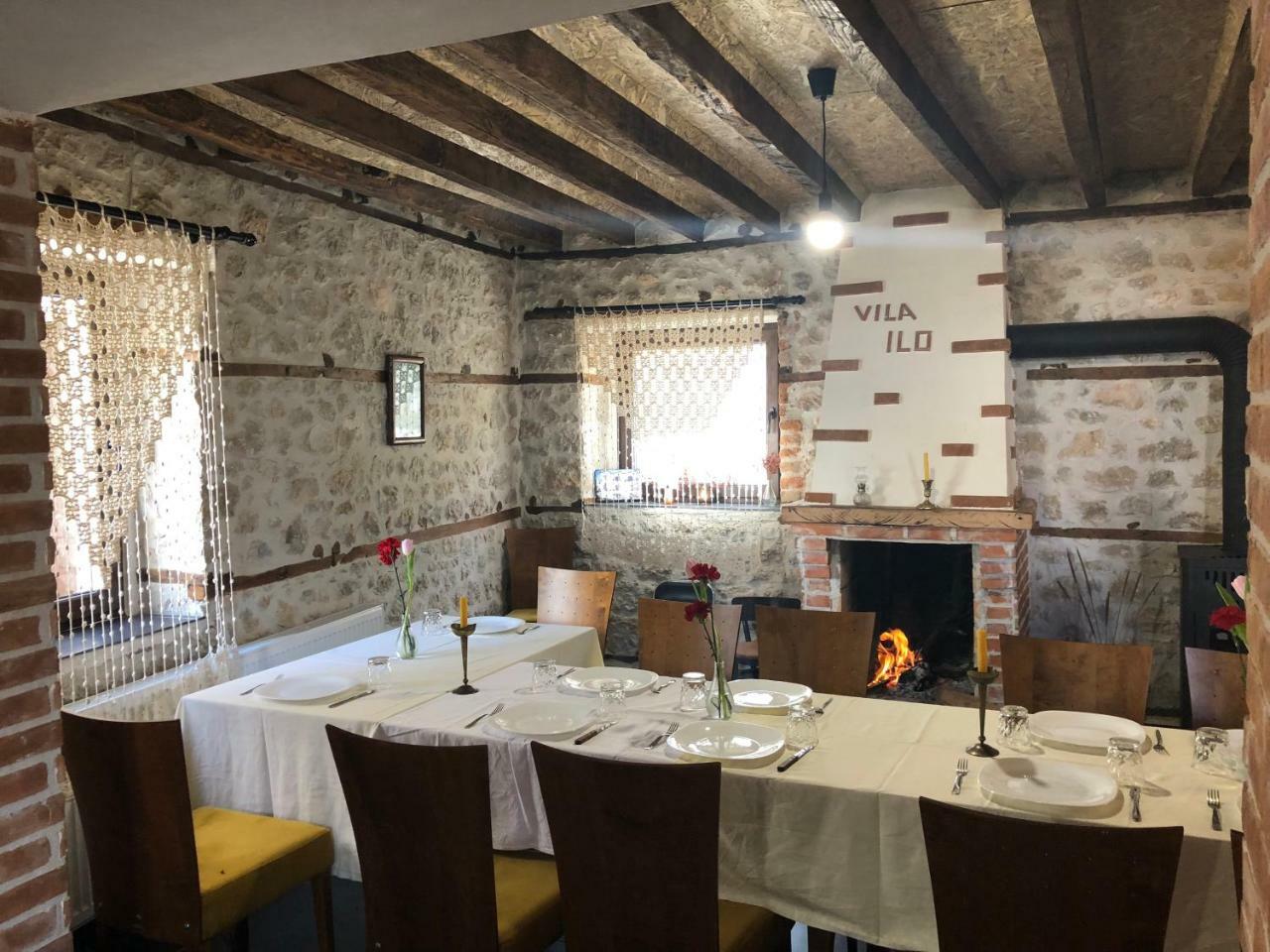 Vila Ilo Tushemisht Buitenkant foto