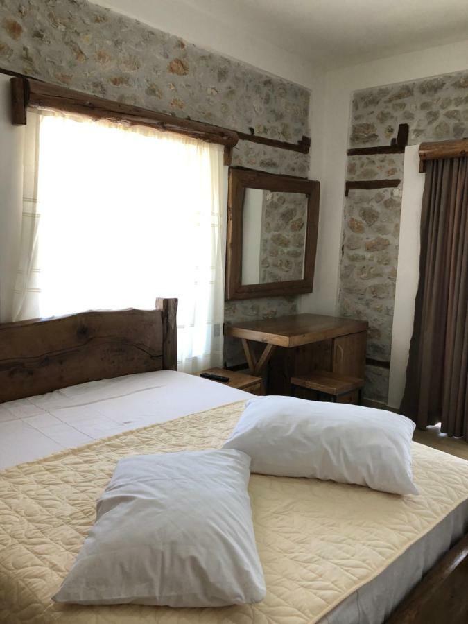 Vila Ilo Tushemisht Buitenkant foto